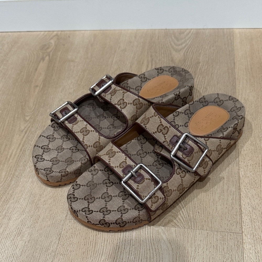 SOLD Gucci GG Canvas Strap Slide Beige Sandals